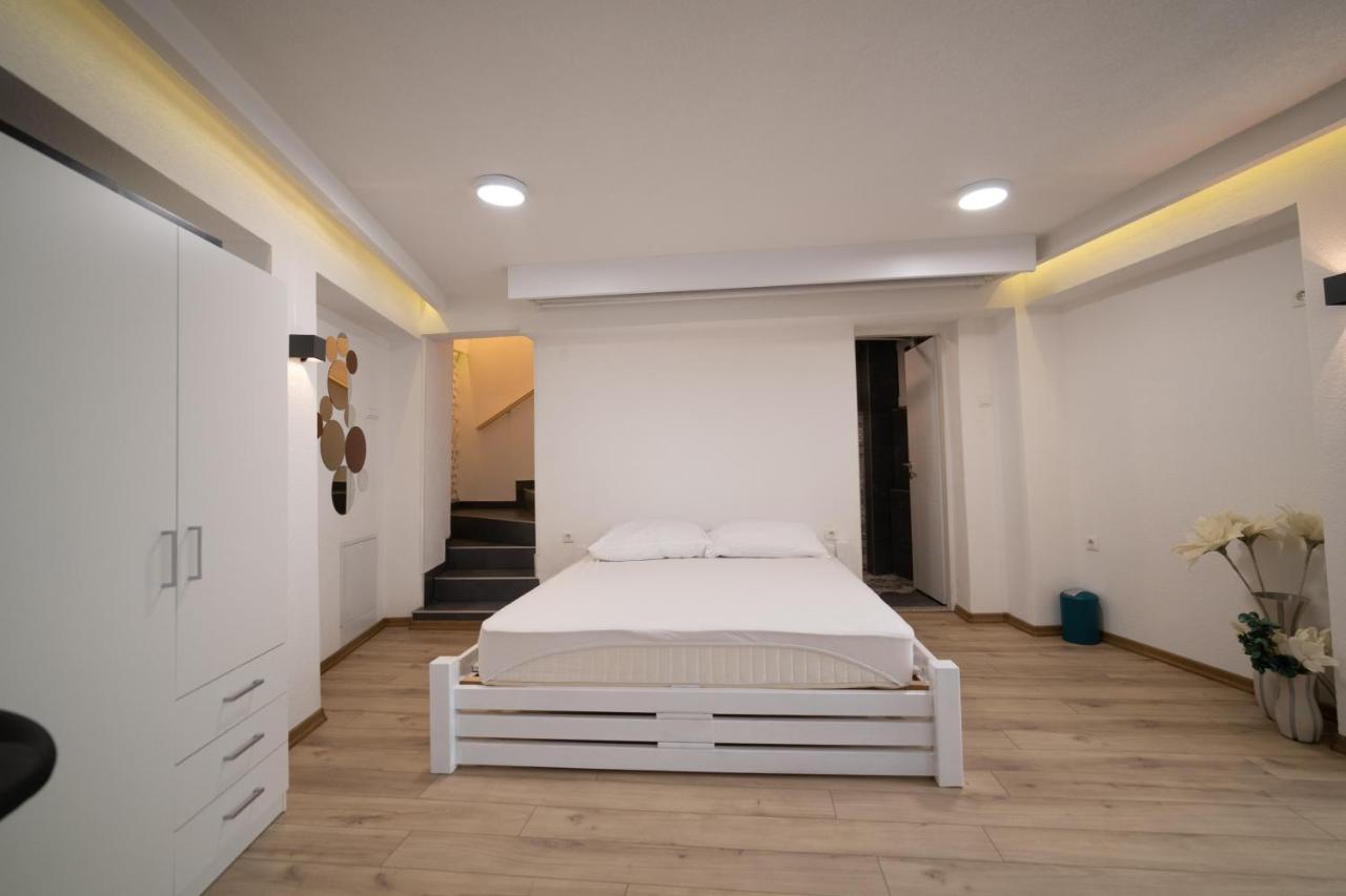 Ferienwohnung Seven SJJ Exterior foto